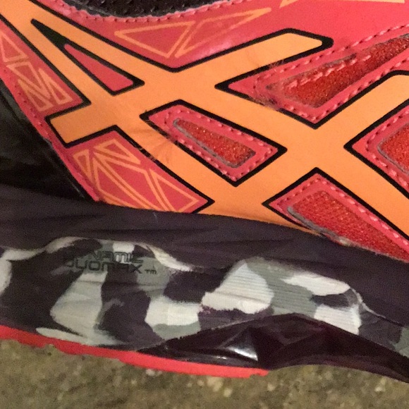 ASICS GT 2000 trail running 4, size 9 - Picture 11 of 12
